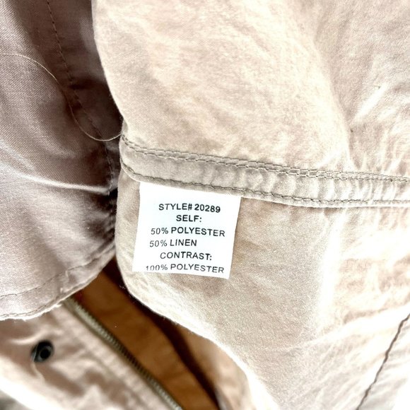 Under Skies Women's Cargo Vest Size Small Full Zip Button Front Collared Elastic - Picture 10 of 11